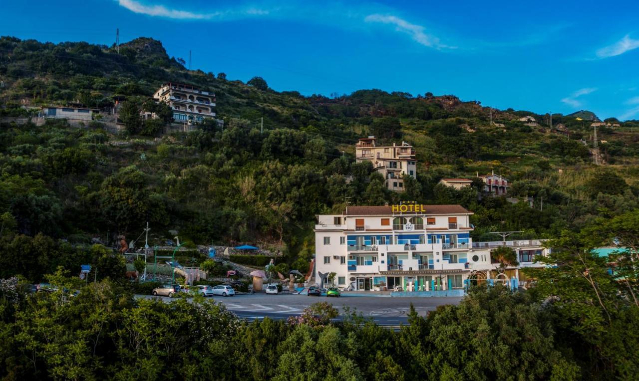 Hotel La Carruba Cetraro Dış mekan fotoğraf