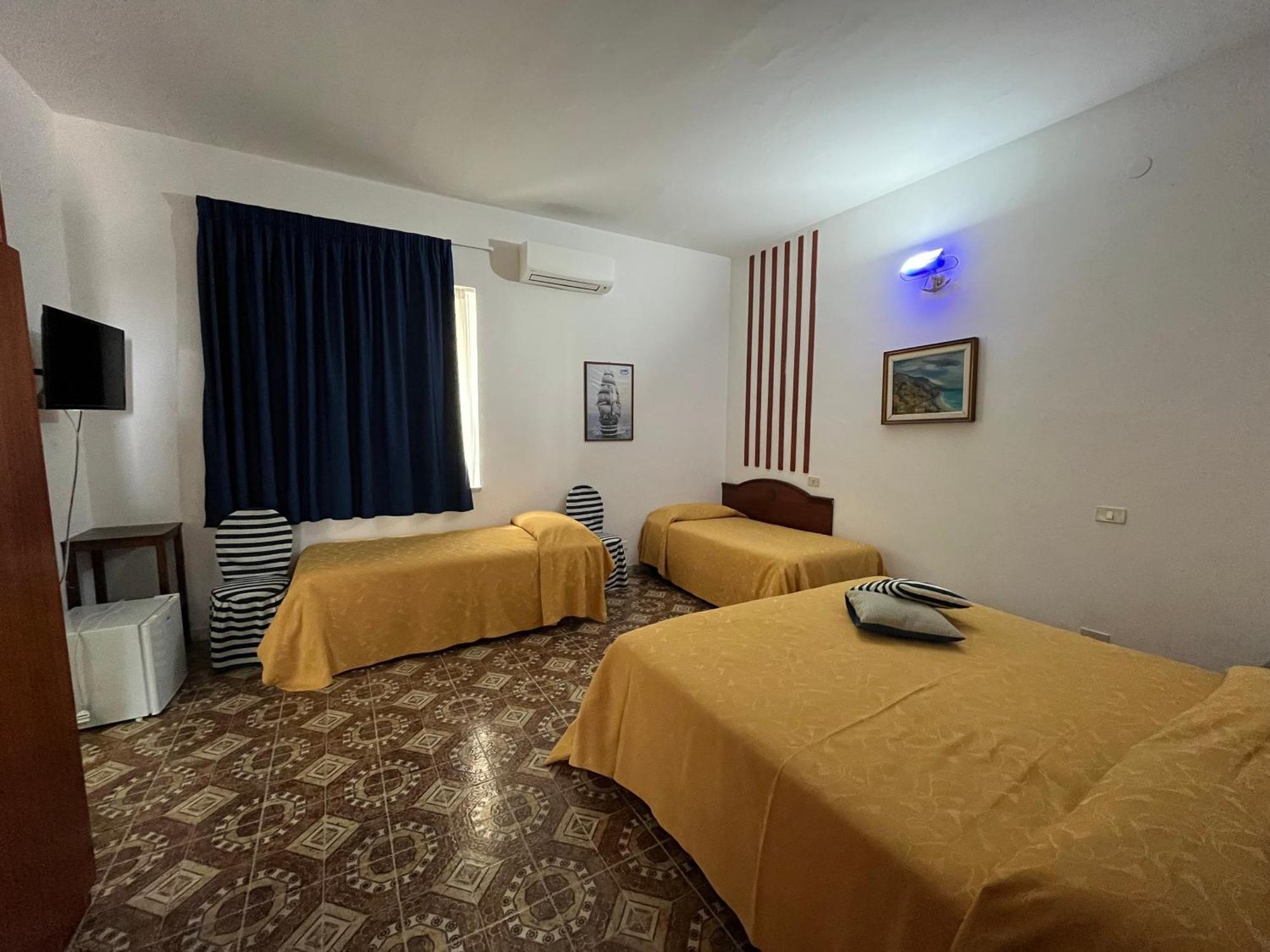 Hotel La Carruba Cetraro Dış mekan fotoğraf