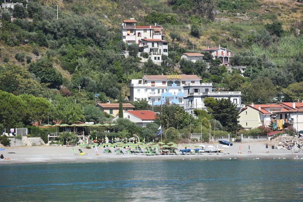 Hotel La Carruba Cetraro Dış mekan fotoğraf