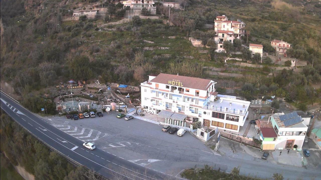 Hotel La Carruba Cetraro Dış mekan fotoğraf